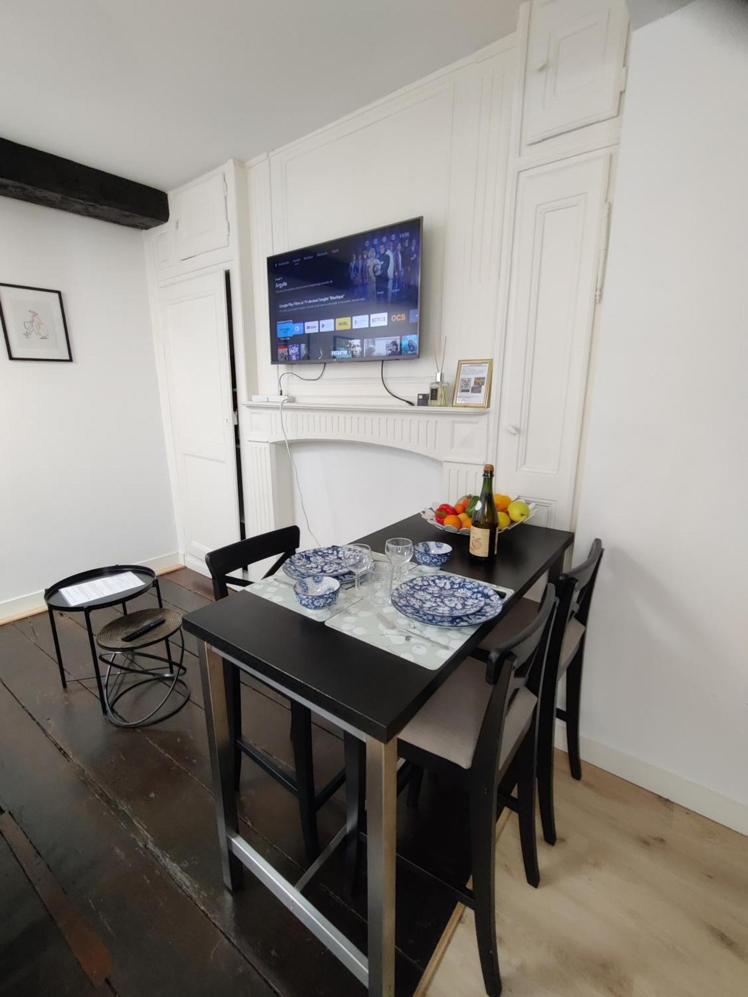 Appartement Emilia Centre Ville Vitré Extérieur photo